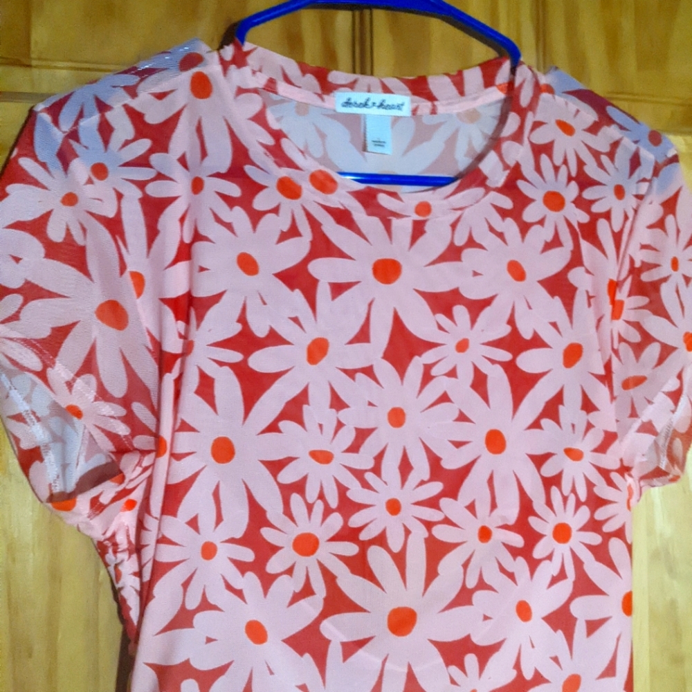 Derek Heart Cropped Top